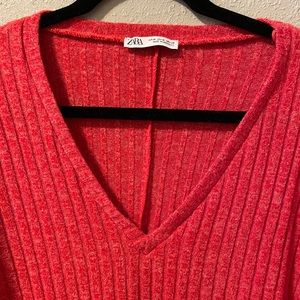 Zara v neck